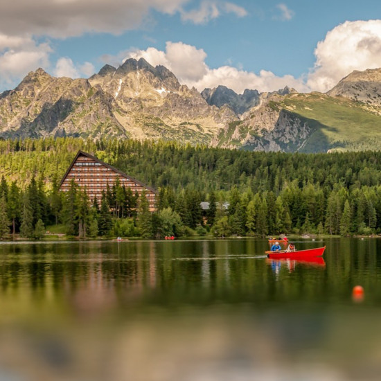 Jazero Štrbské pleso